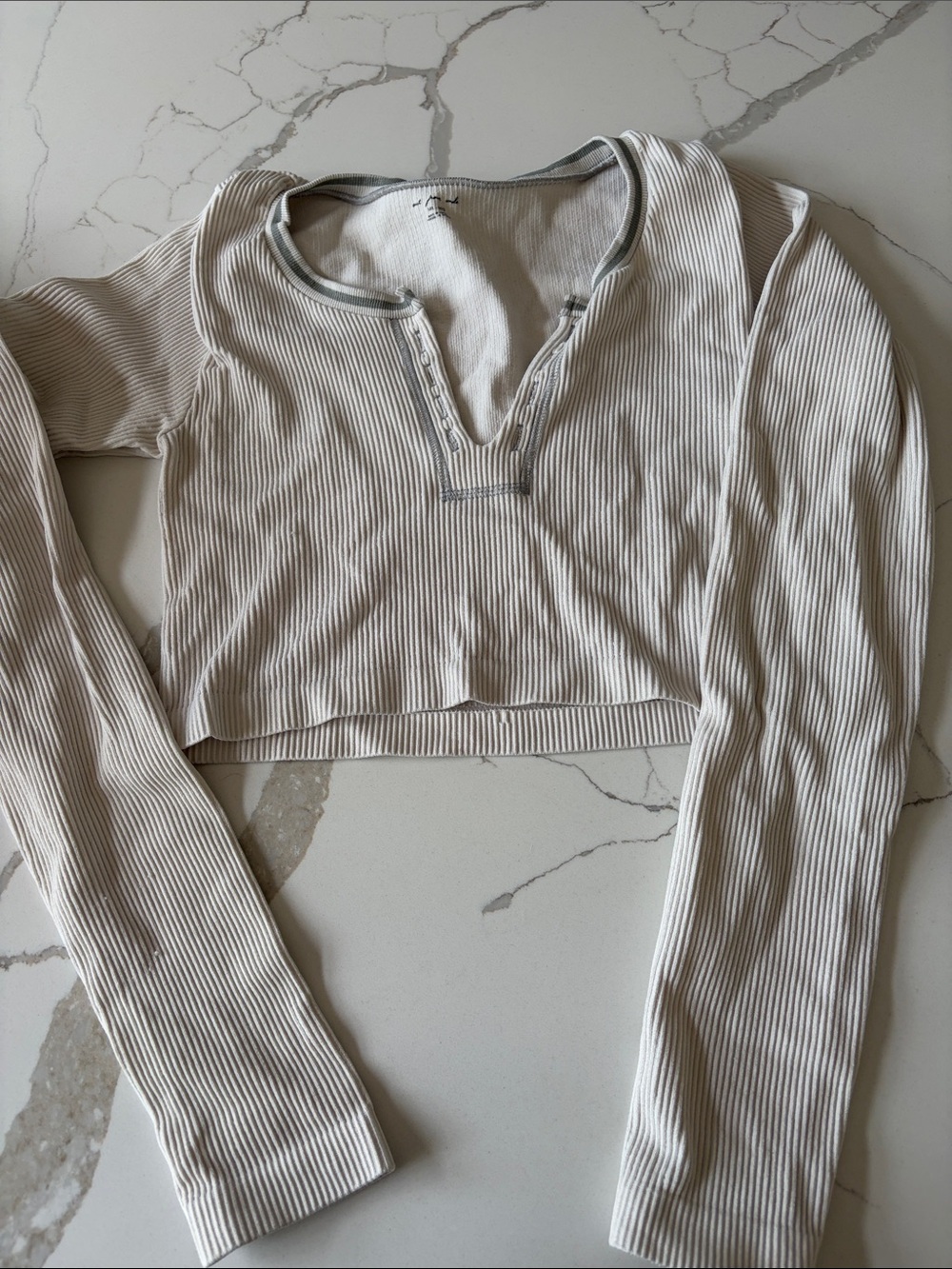 Urban Outfitters Ribbed Cropped Henley Top in Cream with Gray Trim